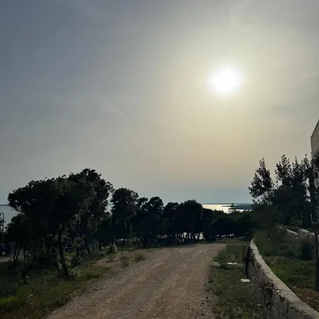 公寓 Mobilna Kucica Cissa *